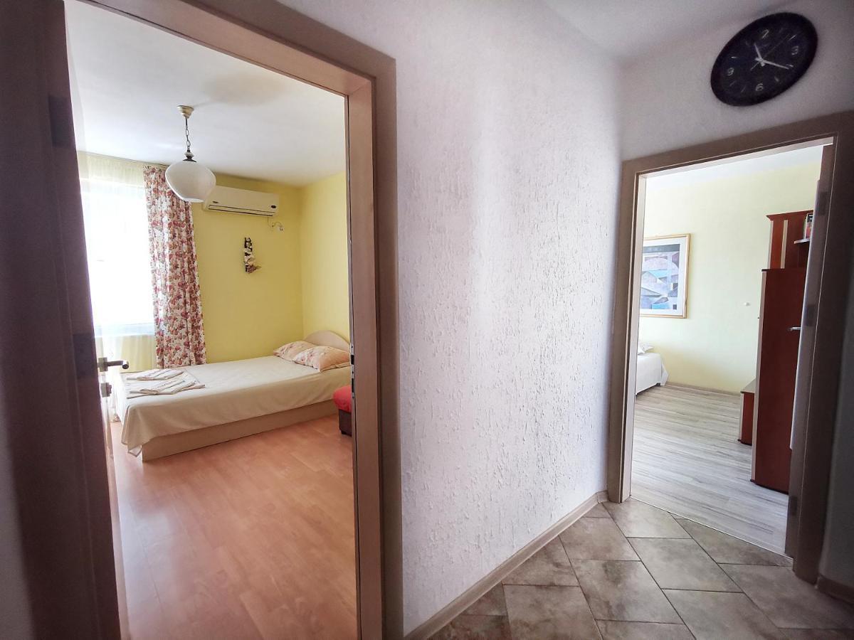 Амбър Апартамент И Стая За Гости Sozopol Extérieur photo